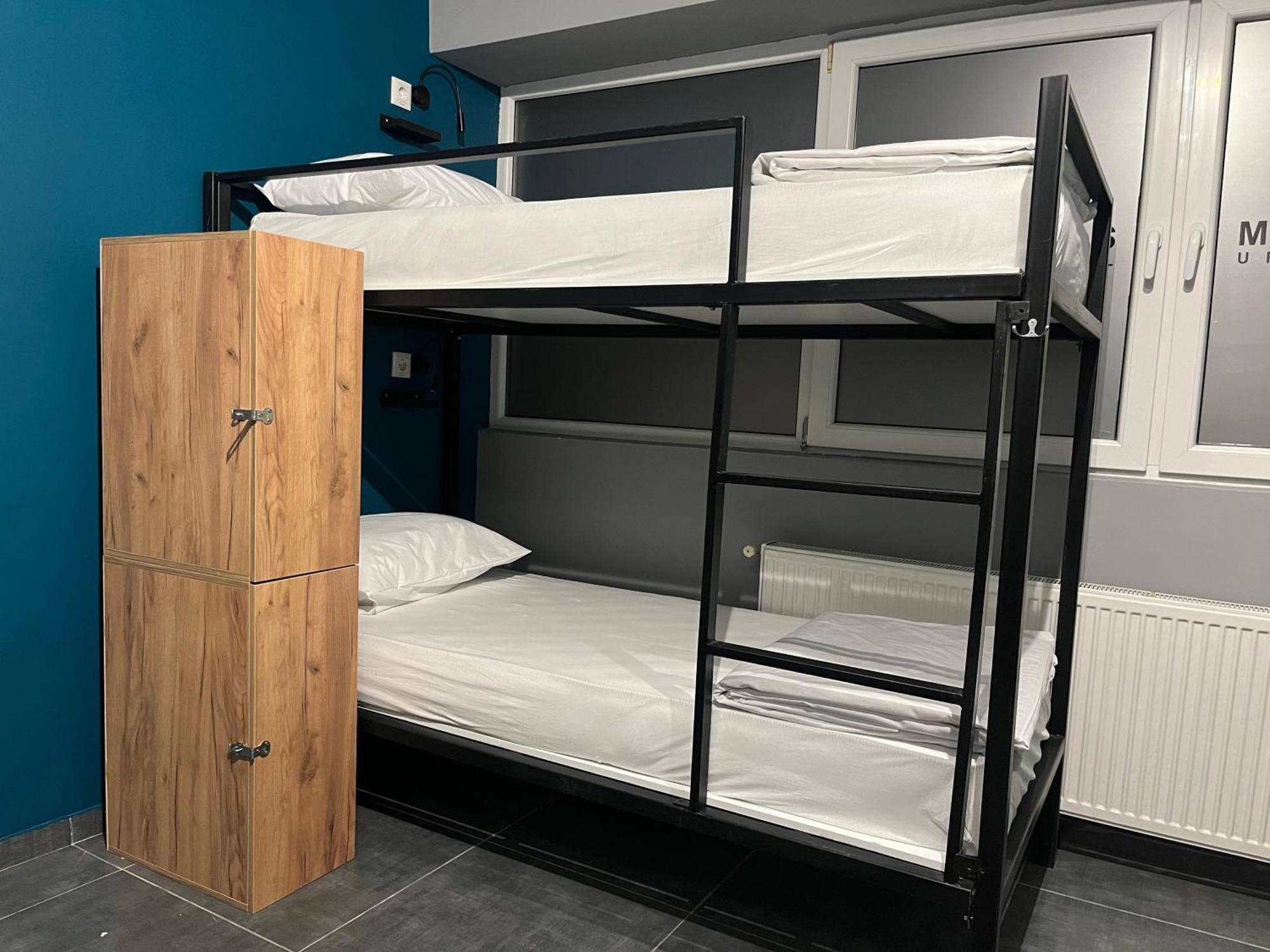 סקופיה Mickitos Urban Hostel מראה חיצוני תמונה