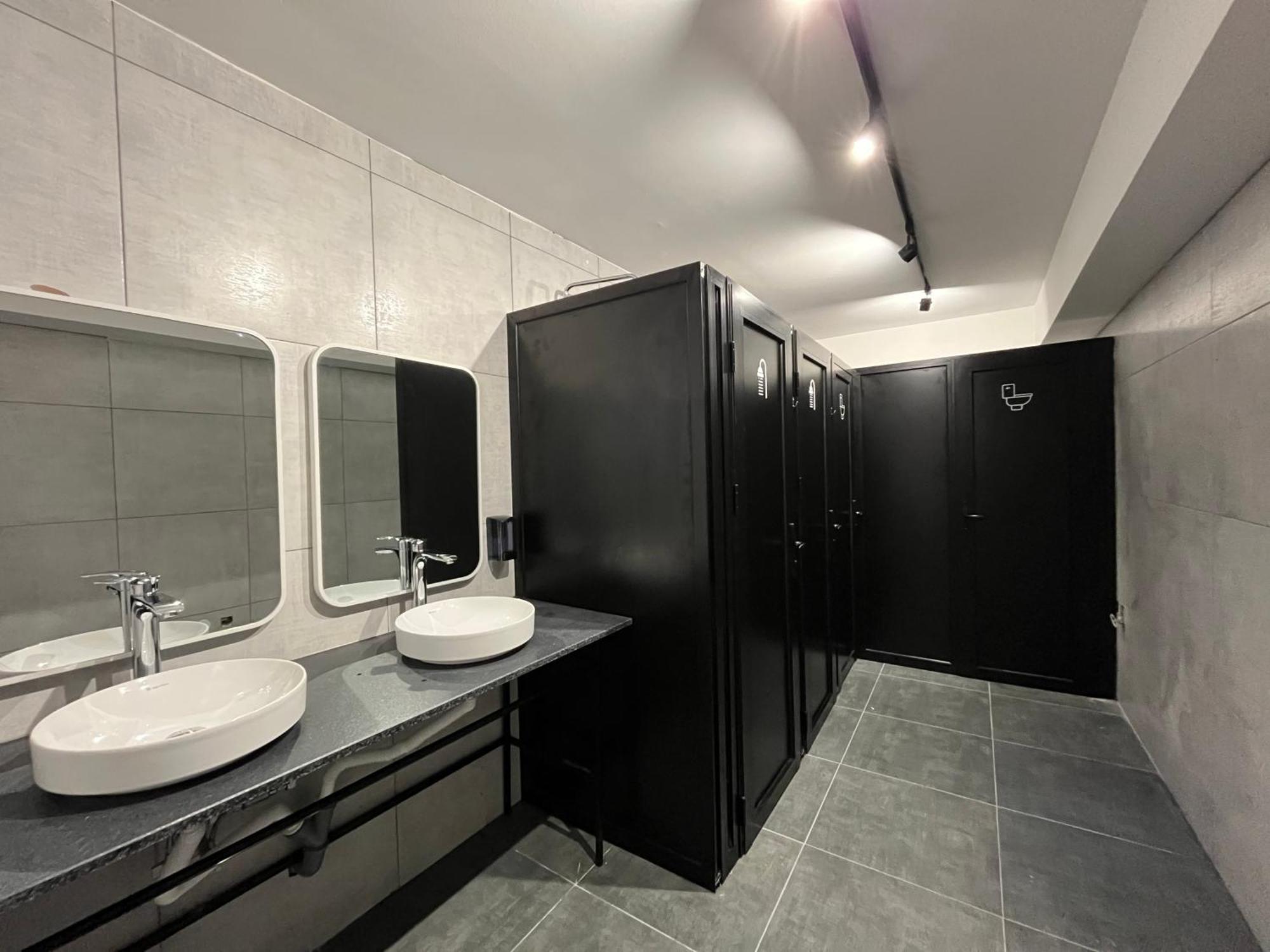 סקופיה Mickitos Urban Hostel מראה חיצוני תמונה