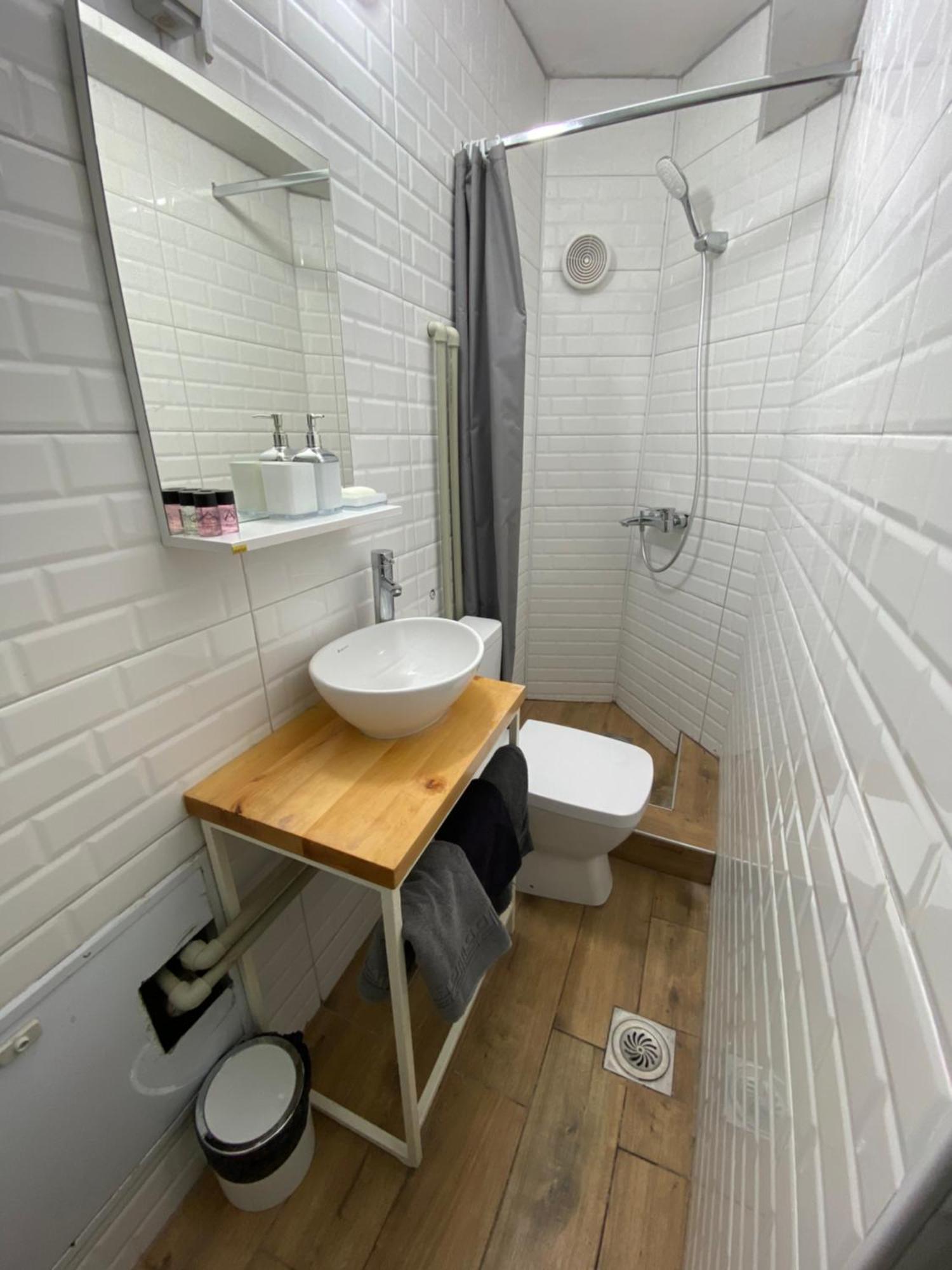 סקופיה Mickitos Urban Hostel חדר תמונה